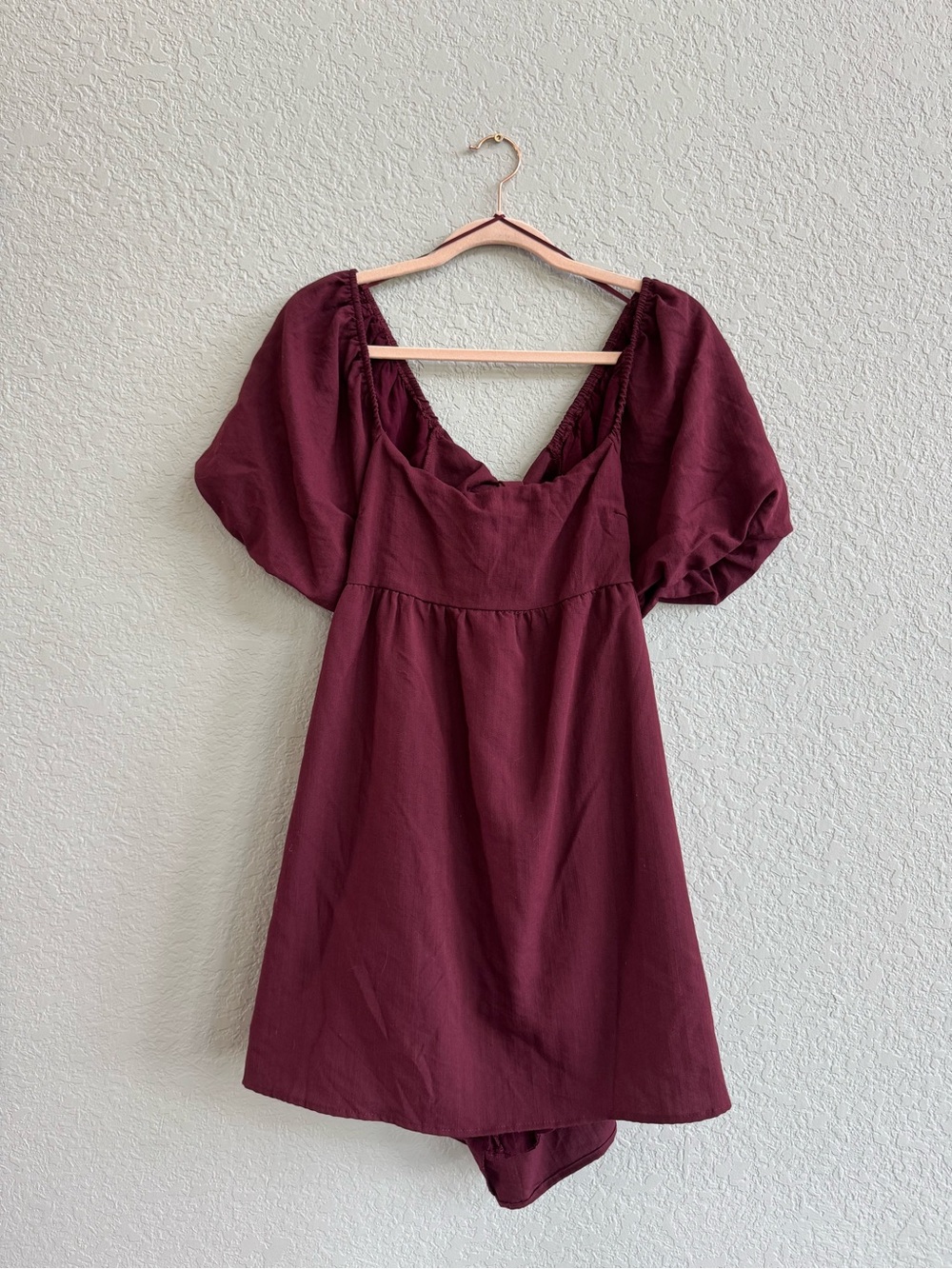 Francesca's Collections Burgundy Puff Sleeve Mini Dress